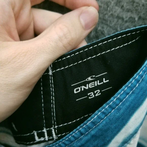 O'Neill Men's 32 Striped Multicolor Board Shorts Swimwear 33.25" 10.5" 11.5" - Picture 8 of 8